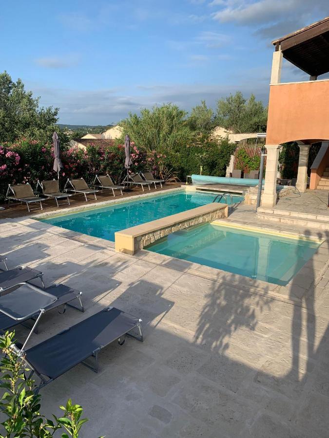 Saint-Martin-dʼArdèche B&B La Vieille Source المظهر الخارجي الصورة
