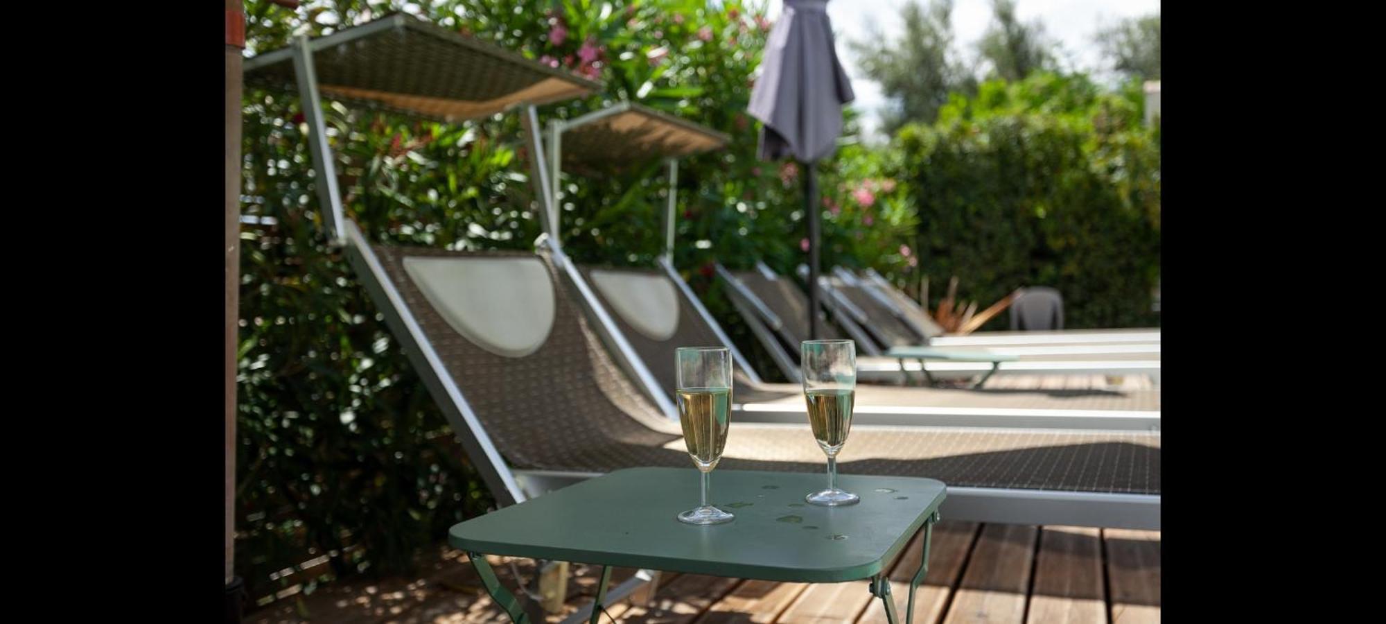 Saint-Martin-dʼArdèche B&B La Vieille Source المظهر الخارجي الصورة