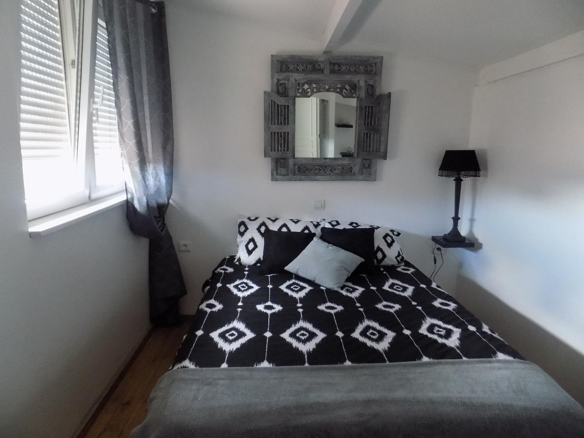 Saint-Martin-dʼArdèche B&B La Vieille Source المظهر الخارجي الصورة